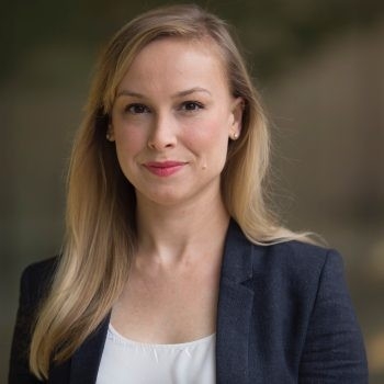 White Coat, Black Box -  Navigating Pitfalls in Using AI to Augment Diagnostic Decision Making